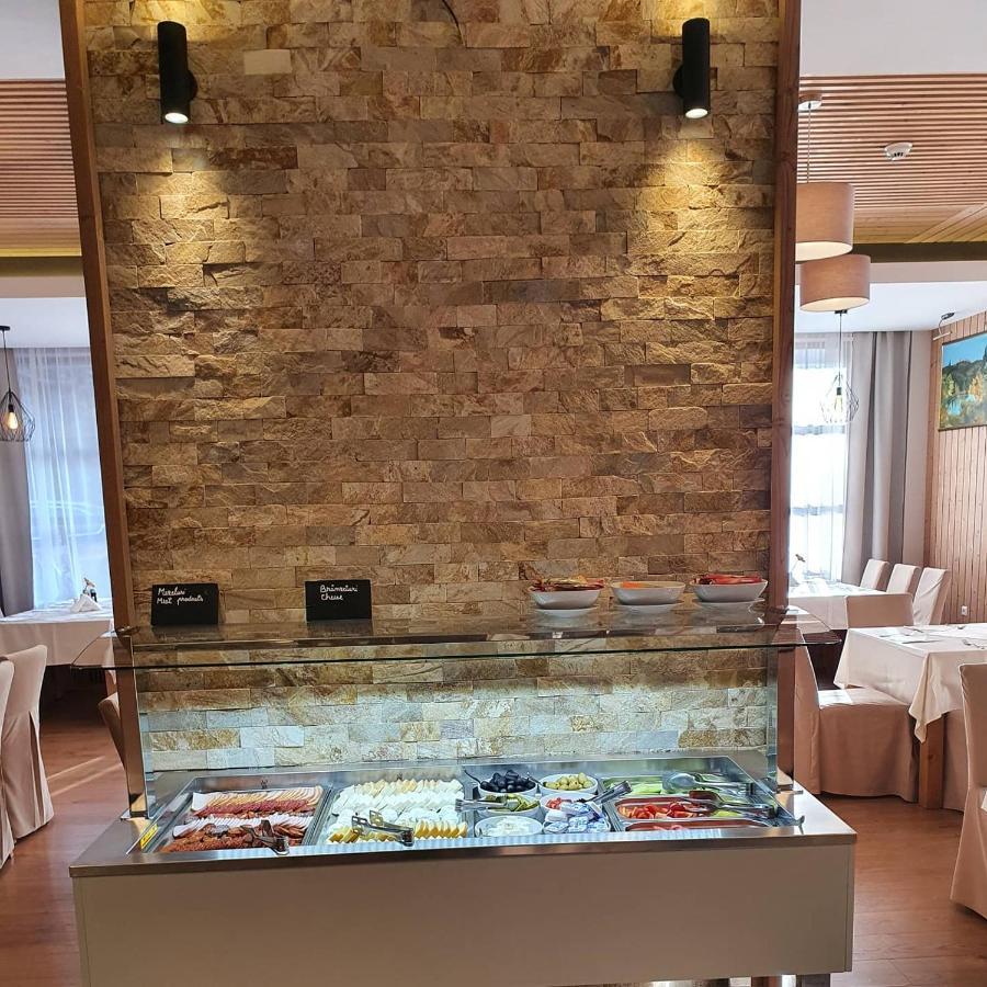 Monte Cervo Bio Hotel & Spa Covasna Exterior photo