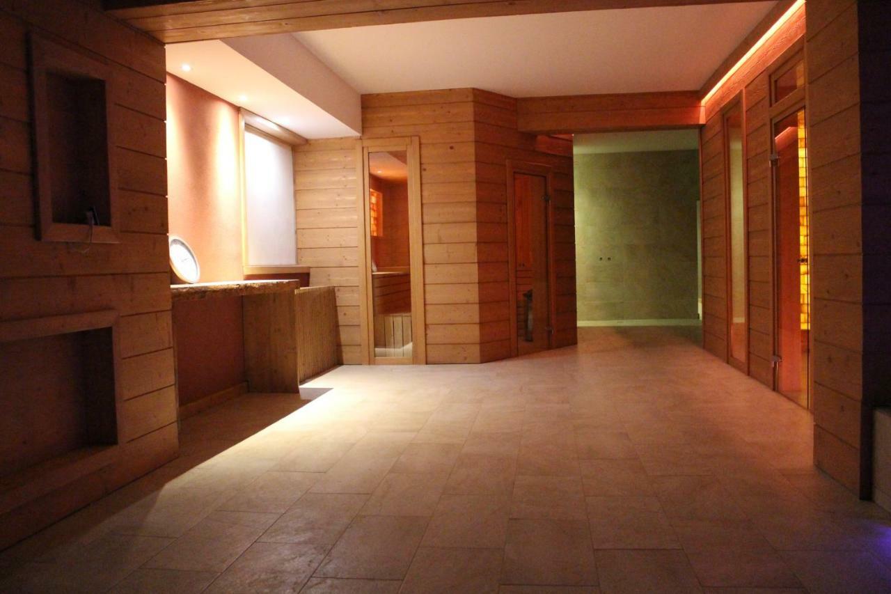 Monte Cervo Bio Hotel & Spa Covasna Exterior photo