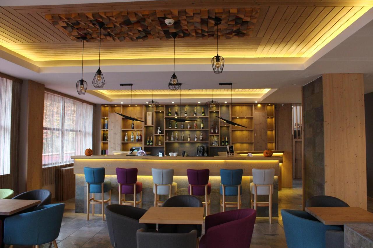 Monte Cervo Bio Hotel & Spa Covasna Exterior photo
